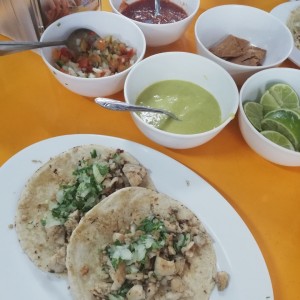 tacos de pollo