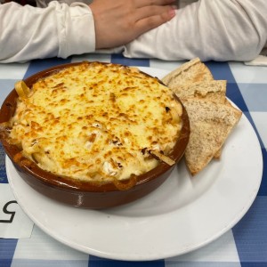 Fetuchini con salmon en Salsa Rosada