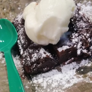 POSTRES - Salted Caramel Brownie