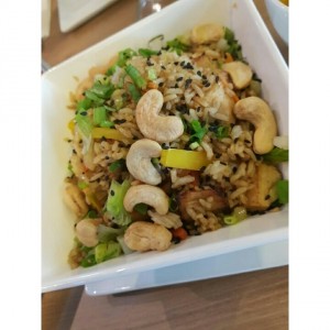 Arroz Chaufa con Pollo o Mariscos