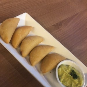 Piqueos Latinoamericanos - Empanadas Criollas