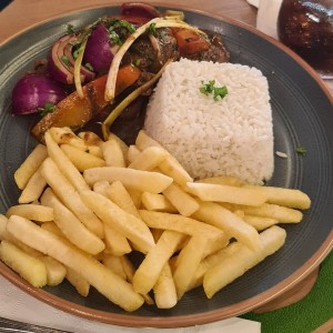 Principales - Lomo Saltado