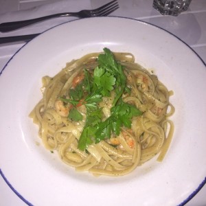 Pasta al oleo con camarones ?