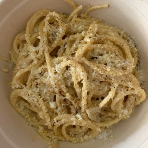 Bucatini Cacio E Pepe