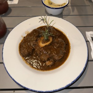 Secondi Piatti - Ossobuco