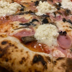 Piezas Extraordinarias - Pizza Miami Vice