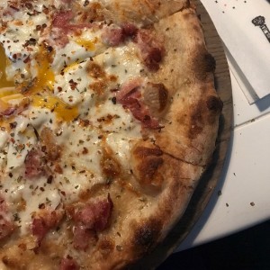 Pizza Carbonara