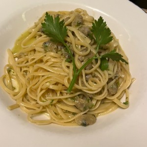 Pastas - Linguini Vongole