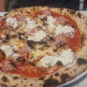 Piezas Extraordinarias - Pizza Miami Vice