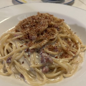 Spaghetti Alfredo e Prosciutto