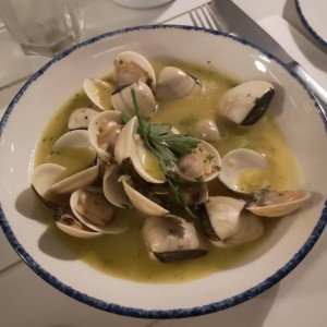 Vongole Almejas en mantequilla