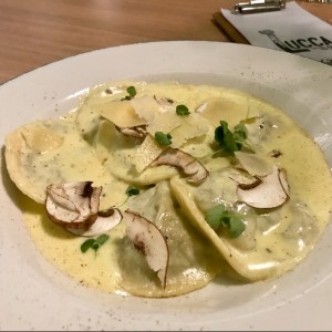 Tortellingi funghi porcini