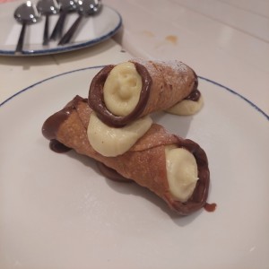 Dolci - Cannolli Nutella