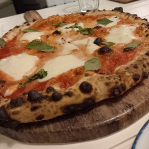 Piezas Tradicionales - Pizza Margherita