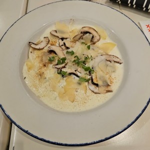 Pastas - Tortelloni Funghi Porcini