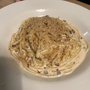 Spaghetti Alfredo e Prosciutto