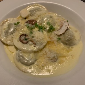 Pastas - Tortelloni Fungui Porcini