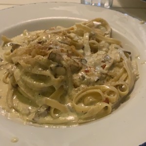 Fetuccini Aglio, Olio E Gamberetti