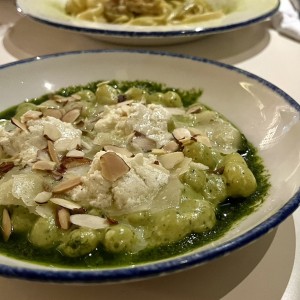 Gnocchi Al Pesto Rustico