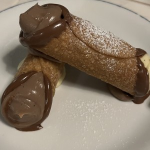 Cannolli