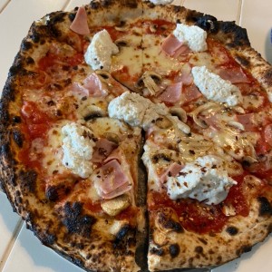 Piezas Extraordinarias - Pizza Miami Vice