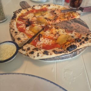 pizza jamon con piña