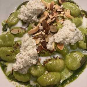 Gnocchi Al Pesto Rustico