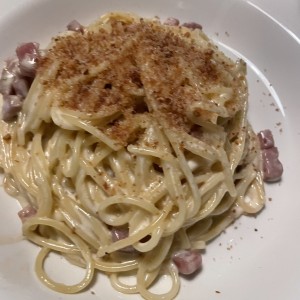 Spaghetti Alfredo e Prosciutto