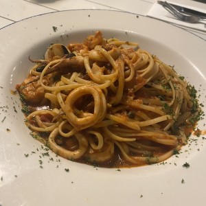 Linguini Frutto Di Mare