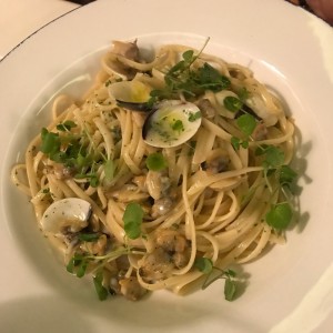 a la vongole