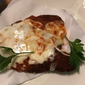 milanesa de pollo parmesano