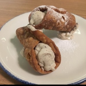 Cannoli Lucca 