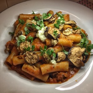 Rigatoni alla Norma