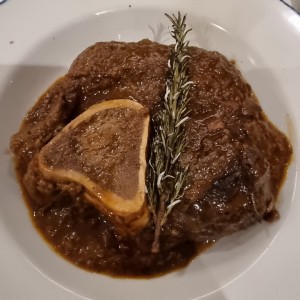 Secondi Piatti - Ossobuco