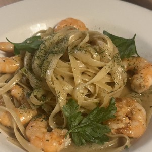 Fetuccini Aglio, Olio E Gamberetti