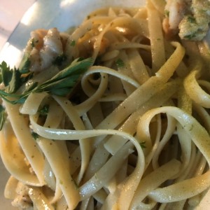 Fetuccini Aglio, Olio E Gamberetti