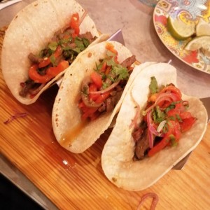 Juana Arrachera tacos