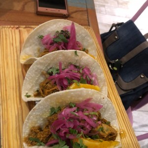 tacos de cerdo