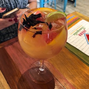 Sangria blanca