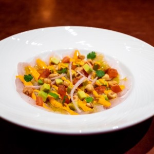 RAW KITCHEN - Tiradito de Corvina