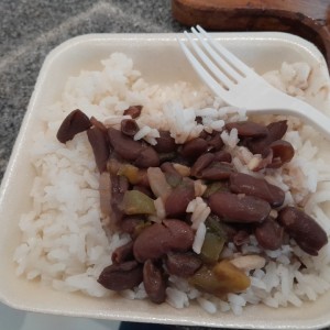 arroz y frijoles