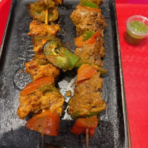 Brochetas mixtas