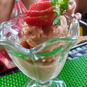 helado vegano de fresa