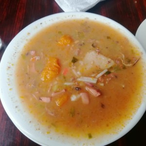 Sopa de marisco