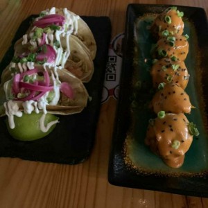 Siu Mai Frito y Tacos de Pollo