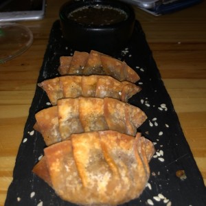 gyozas pulled pork