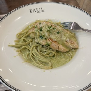 Pasta pesto con pollo