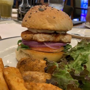 HAMBURGUESA DE SALMON