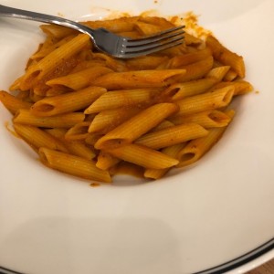 penne en salsa roja