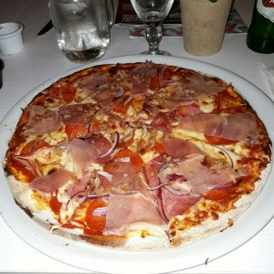 Pizza 4 carnes